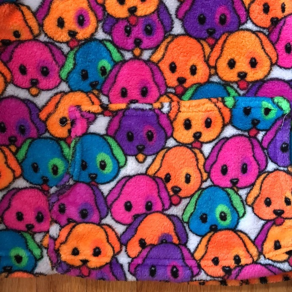 Puppy Fleece super snuggly dog themed hoodie by love and kisses. Size 8-10 - Picture 2 of 4